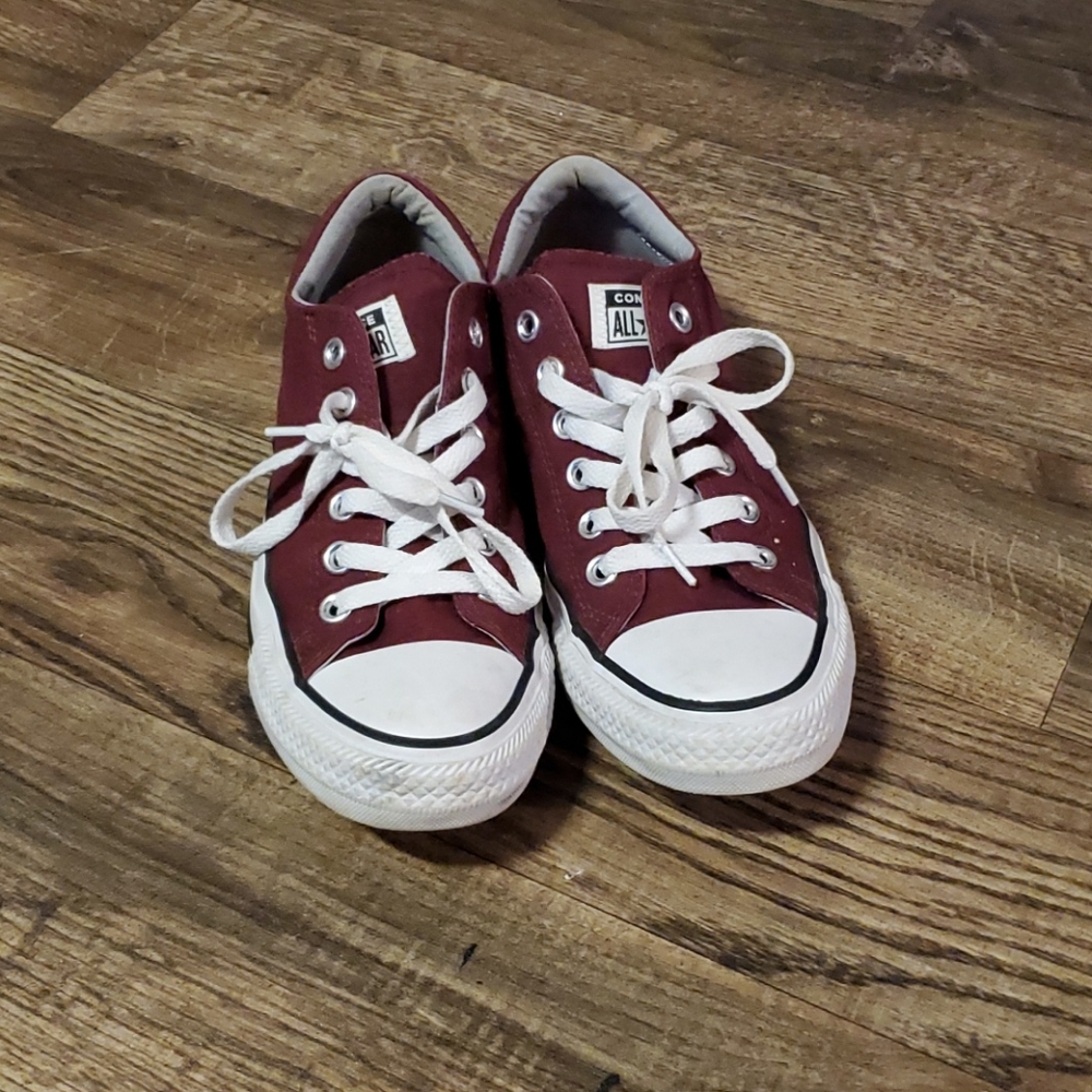 Maroon colored Ctas Converse